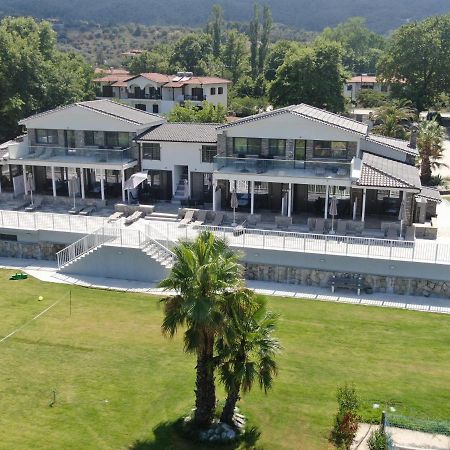 보우르보우로우 The Palms Novasithonia 아파트 외부 사진