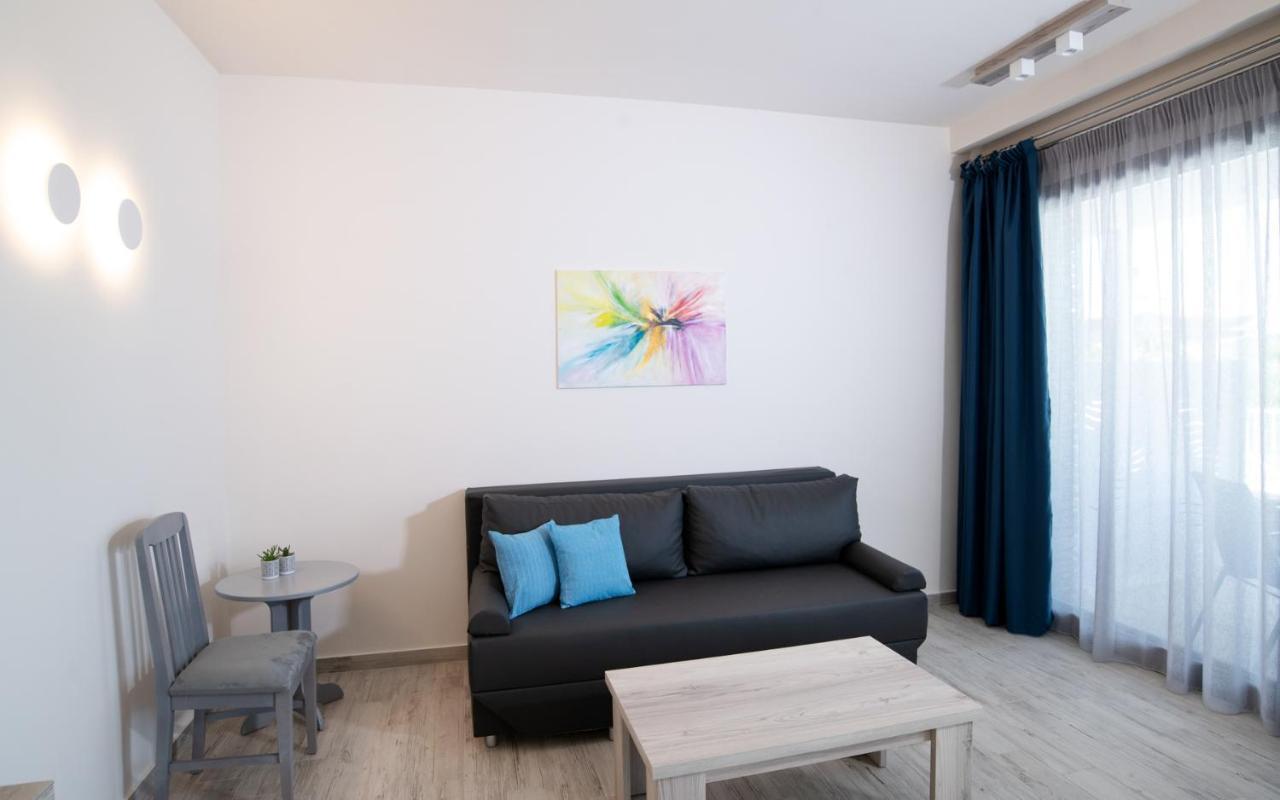 보우르보우로우 The Palms Novasithonia 아파트 외부 사진