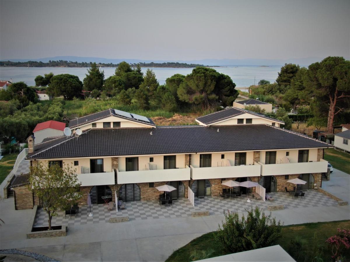 보우르보우로우 The Palms Novasithonia 아파트 외부 사진