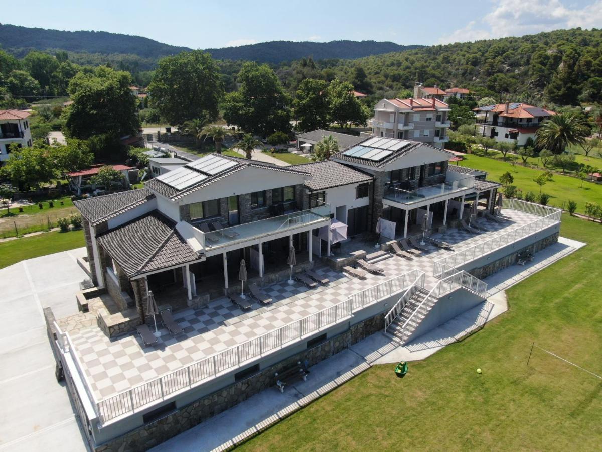 보우르보우로우 The Palms Novasithonia 아파트 외부 사진