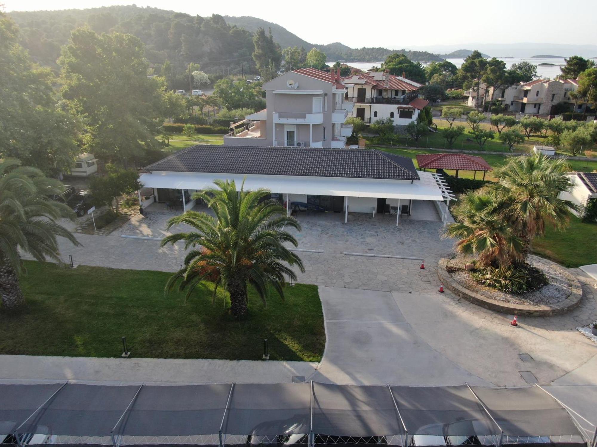 보우르보우로우 The Palms Novasithonia 아파트 외부 사진